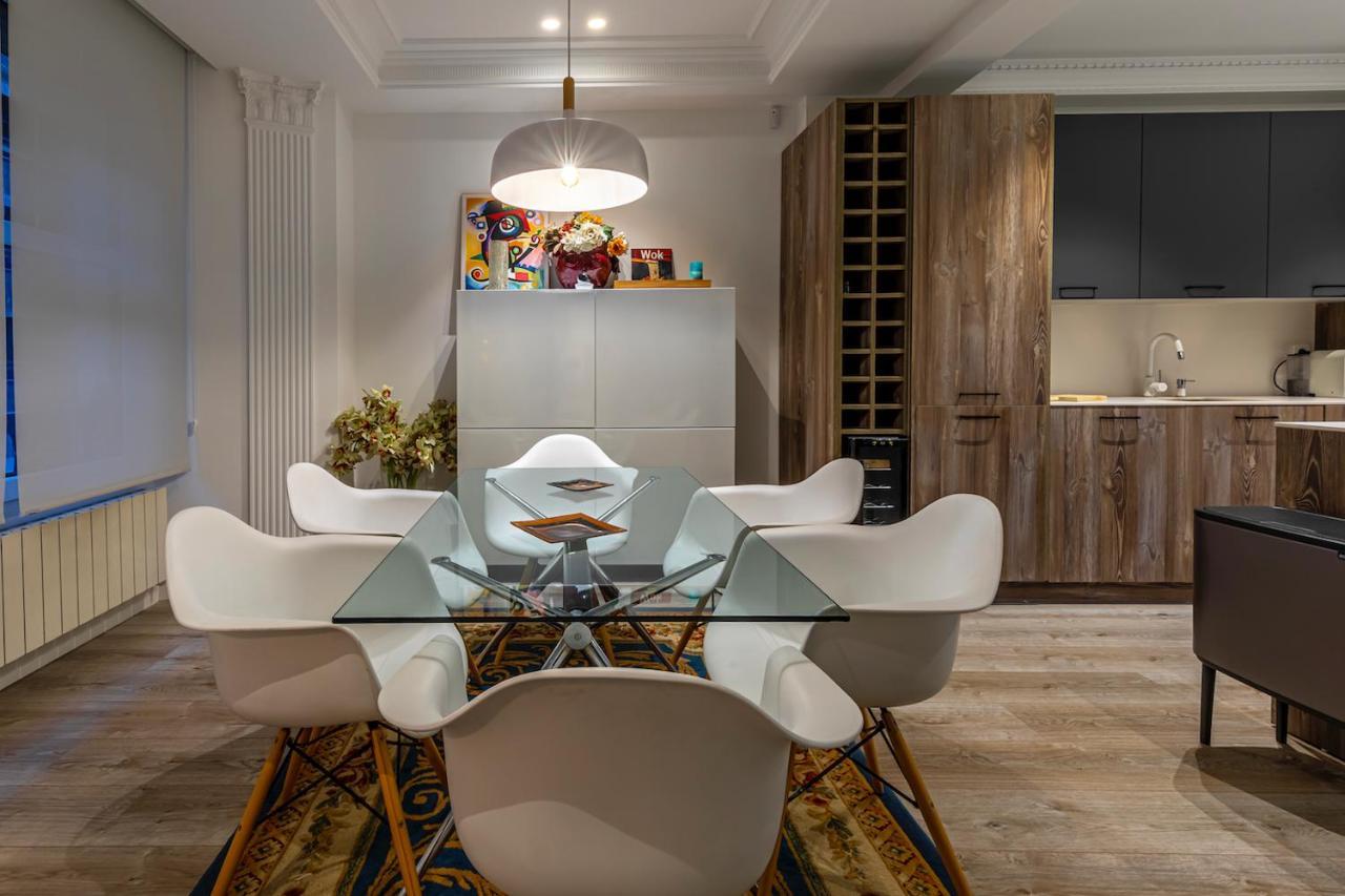 110 M2 Central Apartment In Abando Close To Guggenheim With Parking Bilbao Exterior foto
