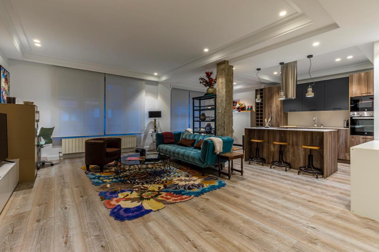 110 M2 Central Apartment In Abando Close To Guggenheim With Parking Bilbao Exterior foto